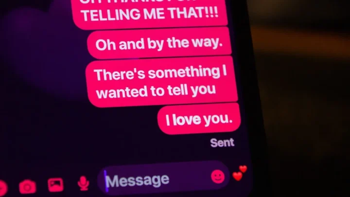 warm text exchange after a successful first date
