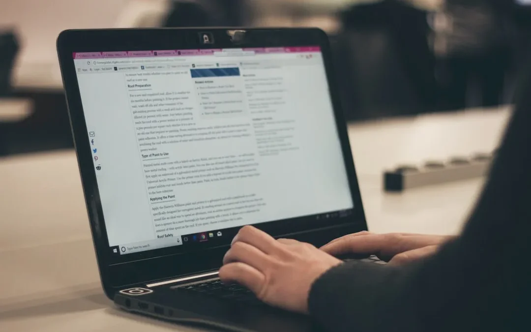 job candidate writing a composed response to a rejection email